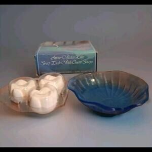 Avon Decorative Soap With Water Lily Soap Dish. Three Different‎ Fragrances